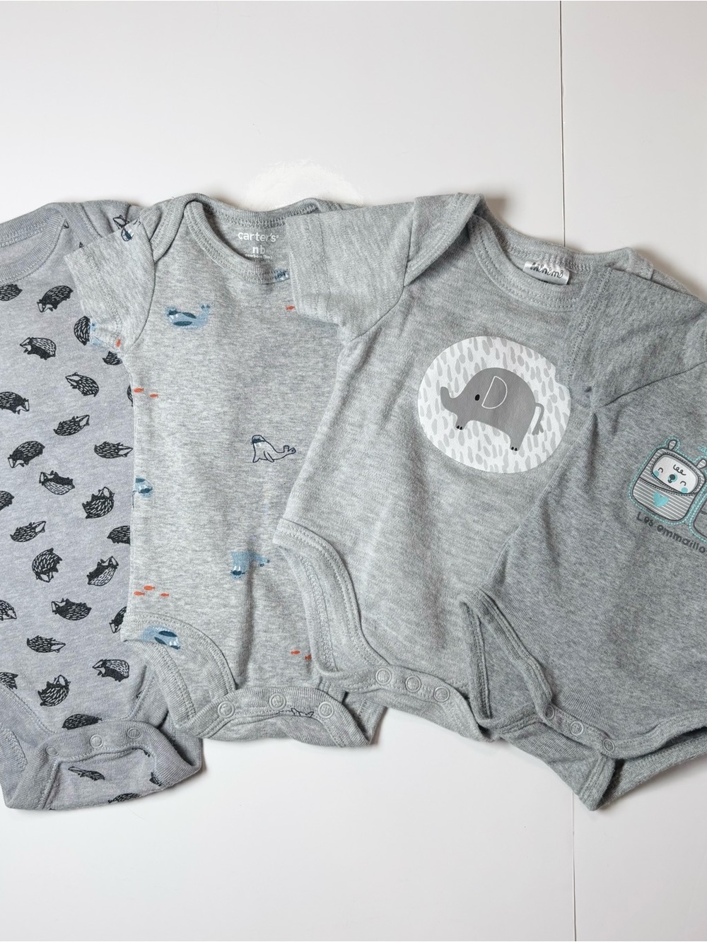 Baby Gray Short Sleeve Onesie lot with Animal Prints New Born Infant Arrival